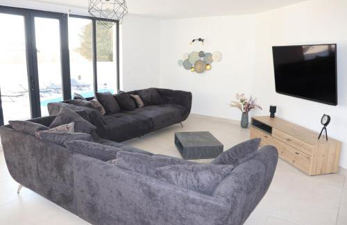 KRK, VILLA SOTTOVENTO WITH POOL, 8p - Foto 24