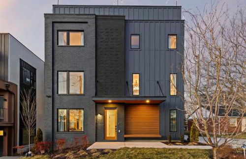 Hot Tub Poker Pool Table & Rooftop City MLS View - Foto 80