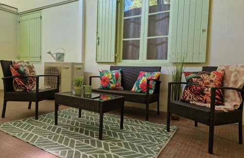 COS'ALES - Beaux T3 avec grandes terrasses centre Alès - Foto 2