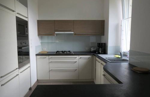 Belle maison entièrement rénovée avec jardin, WIFI, à 400m de la mer à ST QUAY-PERROS - Ref 871 - Foto 11