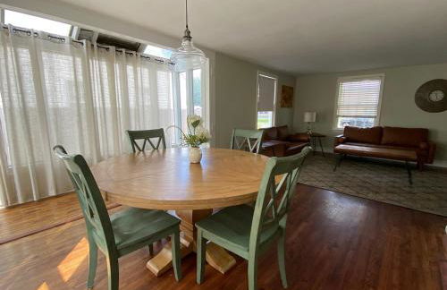 Hamburg Home in Heart of Village - Foto 17