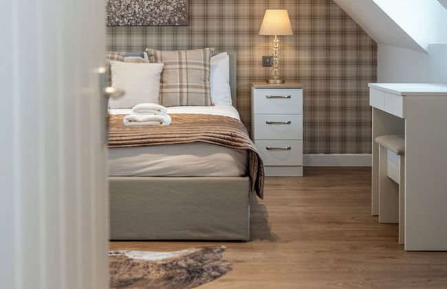 Bright&Spacious 3BD in Centre of Bourton - Photo 20