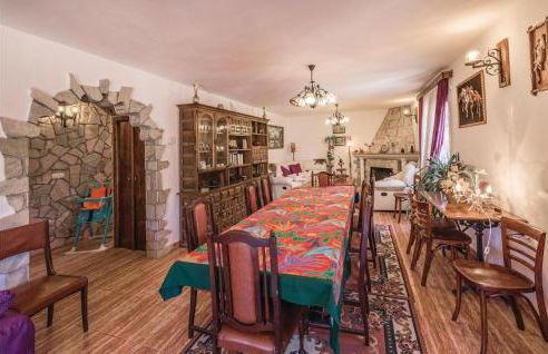 Lovely Home In Vidreres With Kitchen - Foto 15