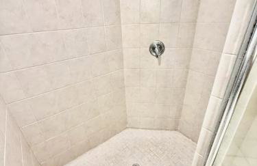 Entire Condo - 3Bed 2Bath- 5 mins to Disney Park - Foto 22