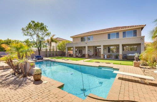 Luxe Mtn-View Mansion with Hot Tub in Phoenix! - Foto 43