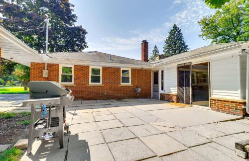 Home about 17 Mi to Detroit with Patio and Grill! - Foto 2