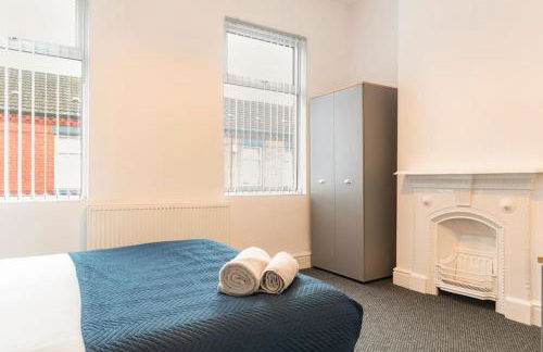 3-bedroom Home in Liverpool L15 with FREE Parking - Foto 10