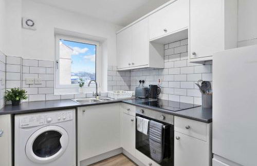 West End Glasgow Apartment with Fast WiFi - Walk to Subway - Foto 4