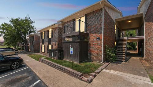 Comfortable 1BR Extended Stay I Onsite Parking - Foto 4