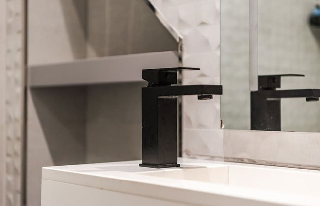 Luxury Living in Shkoder s Historic Heart - Photo 45