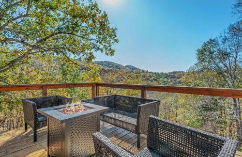 Camp Dancing Bears - Wifi, Riverfront, Pet Friendly, Fire Pit, Grill, Deck, Fishing, Games, Fireplace, King Bed - Photo 13