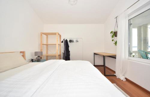 Holiday Home Seafront Escape - Happy Rentals - Photo 66