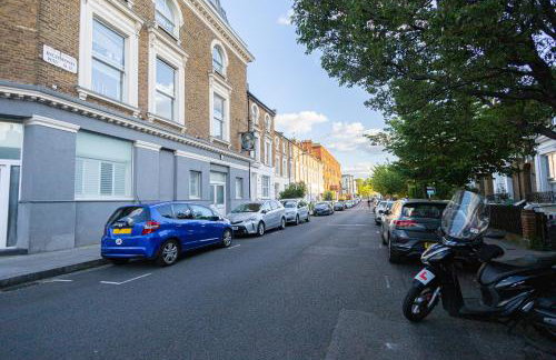 Chic 1-Bedroom Flat - 10 Min Walk to Westfield London - Foto 6