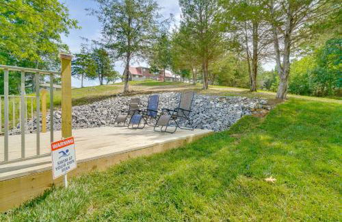 Boat Dock Pet-Friendly Douglas Lake Getaway! - Foto 29