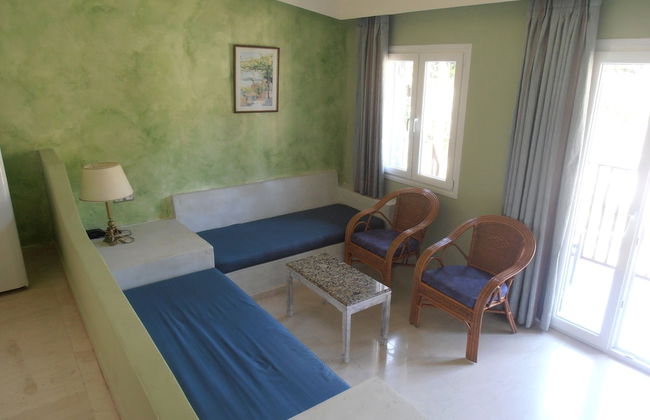 Frosini Gardens - Foto 22