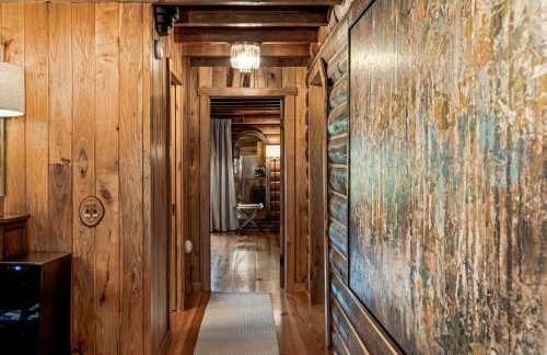 3BR Luxury Log Cabin Near Franklin - Foto 57