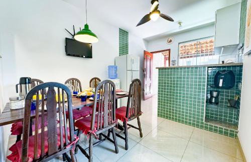 Casarão e piscina localização excelente | ROSF91 - Foto 25