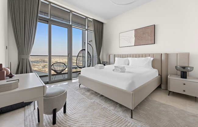 WelHome - Seaside Serenity: Spacious 1 BR in Maritime City - Photo 3