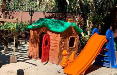 Casa 10 suítes, até 64 pessoas, Praia Ferradura - Foto 16