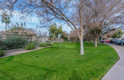 Modern 4BR Retreat in Prime Gilbert Location - Foto 51