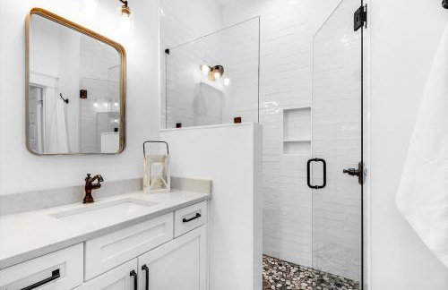 Latitude! New 8 Bedrooms! Beach! - Foto 14