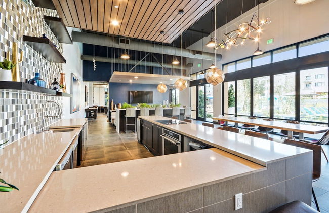 Global Luxury Suites in Menlo Park - Photo 60