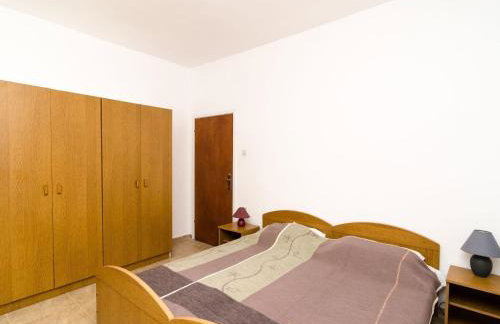 Apartment with balcony and sea view - Photo 12