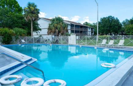 Convenient & Inviting - Fully-Equipped 2BD Condo - Foto 44