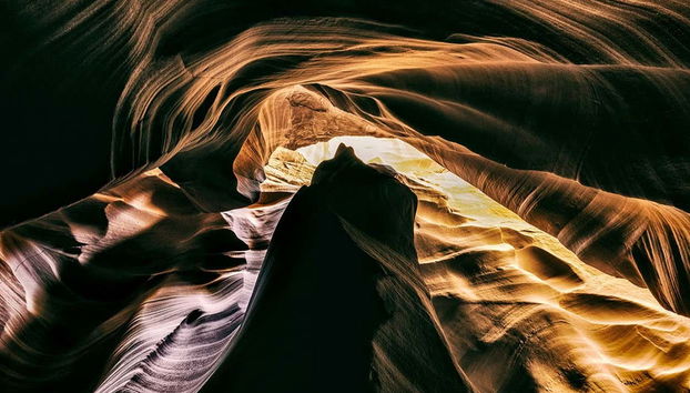 Gli angusti tunnel del Secret Antelope Canyon