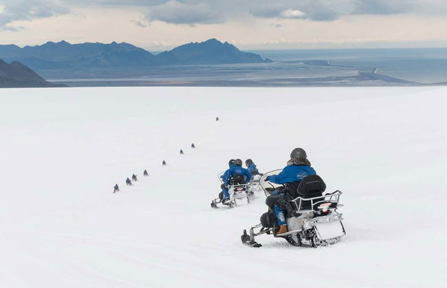 Paseo en moto de nieve por el glaciar Vatnajökull - Foto 10