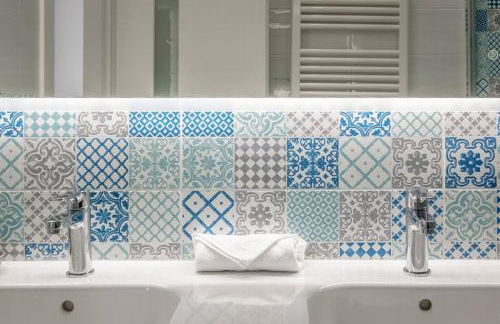 Luxury 3 Bd Aptment with Sea view - Photo 31