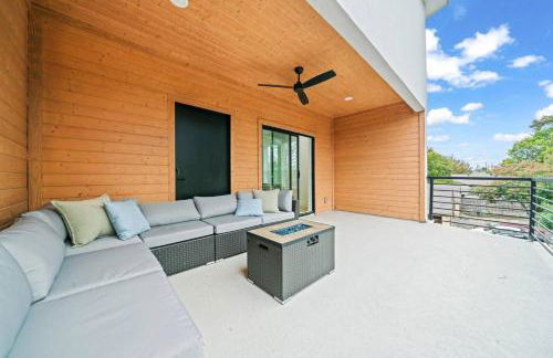 Upscale Group Getaway Sleeps 25 Downtown Dallas - Foto 80