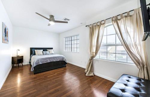 4 BD Spacious, Pool, Extended Stay, Pet Friendly - Foto 7