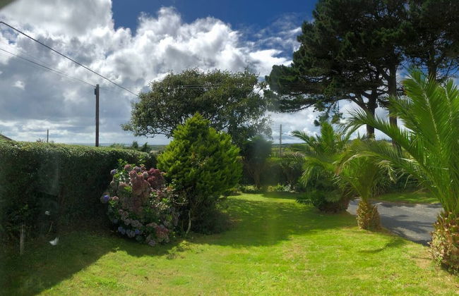 2 Bedroom Chalet - Praa Sands, Cornwall - Photo 12