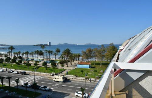 Primera Linea de Playa Samil Costa con Garaje Incluido - Foto 32