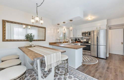 Beautiful Condo - King Bed - Free Waffle Breakfast - Foto 21