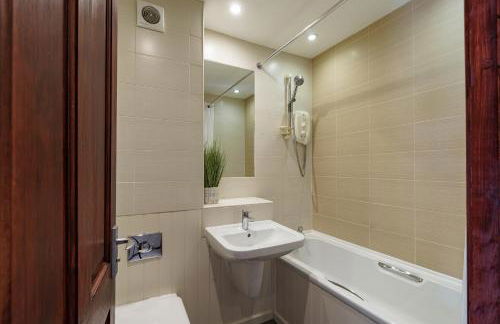 Claife Heights Cottage At Windermere Marina Village - Foto 8