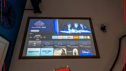 LOFT "POP ART 50's" Idéal PRO - Écran cinéma rétroprojecteur - WIFI Fibre - Borne arcade de jeu - Centre Ville - Foto 5