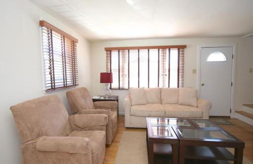 Bay Side Cape In Desirable Surf City Lbi - 4 Bedroom 2 Bath With Private Yard - Foto 11