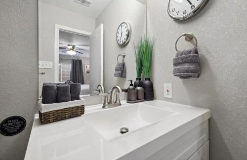 Garlands Hidden Gem 4 Bedrooms Hot Tub Patio - Foto 23