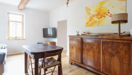 Apartment Komfortable Ferienwohnung in Paulinzella mit Großem Garten by Interhome - Foto 3