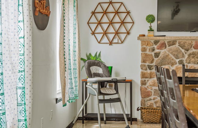 Mountain Mindset by Avantstay Pool Hot Tub Game Room Firepit - Photo 10