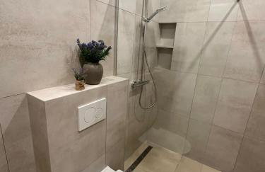 MK Apartments - Photo 22