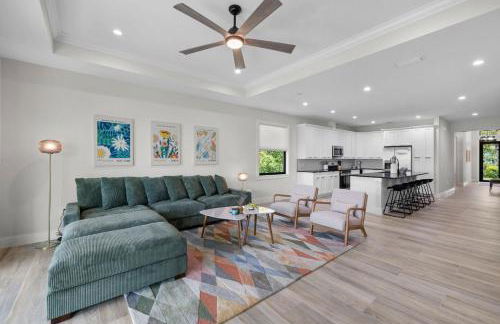 Naples Getaway by Beaches & Pickleball Courts - Photo 1