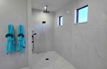 Casa Madrid Heated pool sleeps 8 - Foto 19