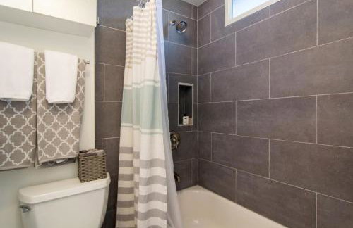 Mission Bay Cottage - Bay View Patio, Parking, WasherDryer - Foto 8