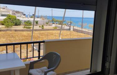 Eirini Apts On the beach - Foto 20