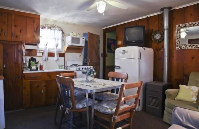 #3 - Chantilly 2 Bedroom Cabin by RedAwning - Foto 5