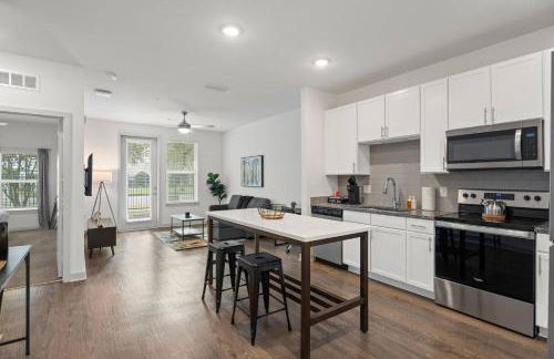 Spacious 1 BR Apt|King Bed| Pool|Gym|Clse 2 Beach. - Foto 11