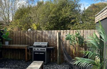 The Pinewood Cabin With Firepit & BBQ - Foto 5